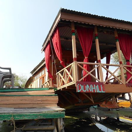 Houseboat Dunhill Bed & Breakfast Srinagar  Exterior photo